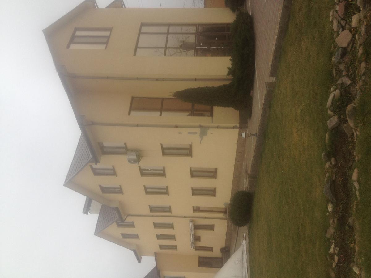 Tennis House Hotel Krasilovka Buitenkant foto